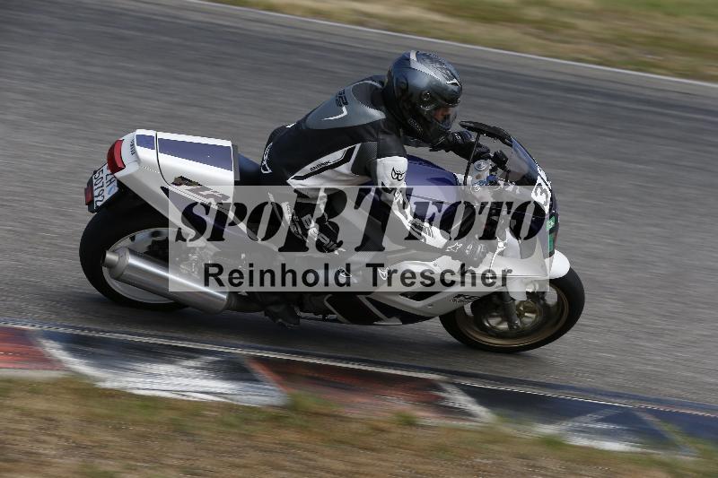 /19 06.06.2026  TZ Motorsport ADR/Gruppe gruen/33